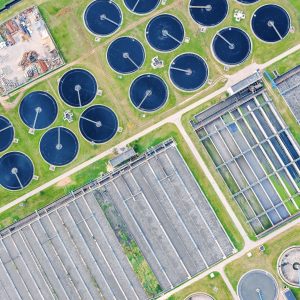 Έρευνα ΑΒΒ: Απαραίτητη η επεξεργασία επιπλέον 8,56 δισ. κυβικών μέτρων λυμάτων ετησίως