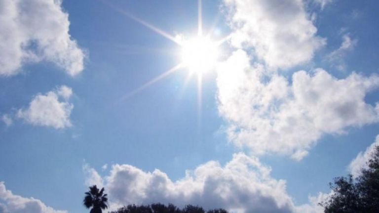 Καιρός: Λιακάδα και άνοδος της θερμοκρασίας την Κυριακή
