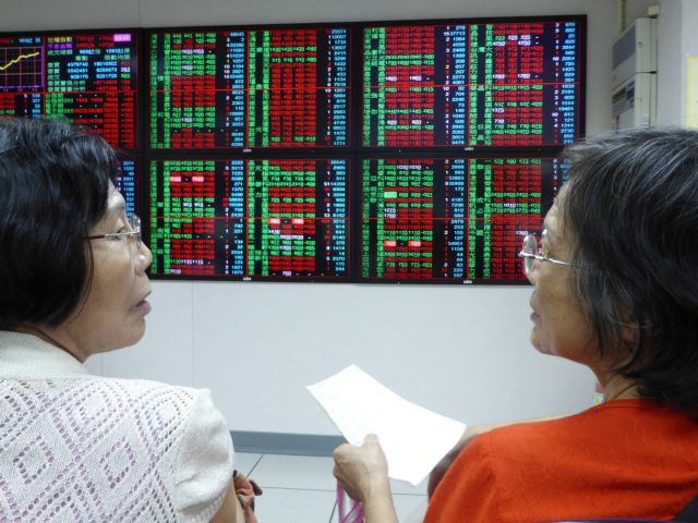 Ασιατικά χρηματιστήρια: Συνεχίστηκε η μεγάλη διολίσθηση στις αγορές