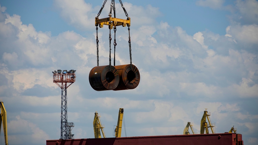 Ουκρανία: Ο Καναδάς απαγορεύει τις εισαγωγές χάλυβα και αλουμινίου από τη Ρωσία