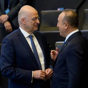 Πιθανή συνάντηση Τσαβούσογλου – Δένδια στις Βρυξέλλες