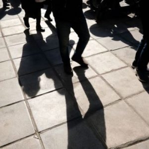 FT: Γιατί οι Αμερικανοί πεθαίνουν τόσο νέοι; [γράφημα]