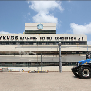 Κύκνος: Η κόκκινη κονσέρβα με τα 108 χρόνια ιστορίας και τα νέα σχέδια