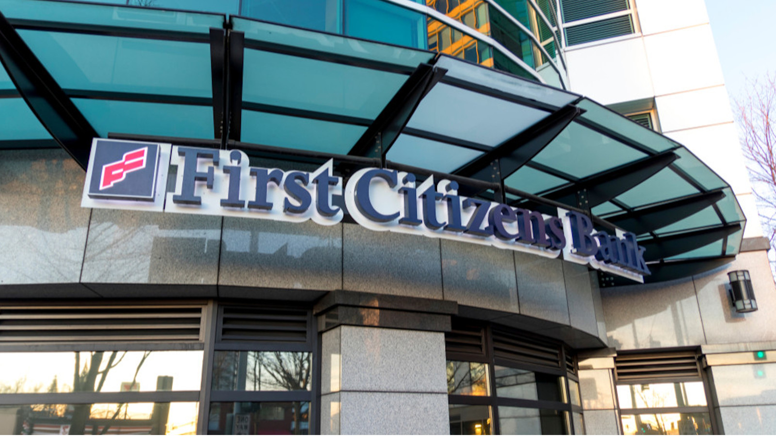 First Citizens: Η εξαγορά της SVB και η ιστορία 125 ετών