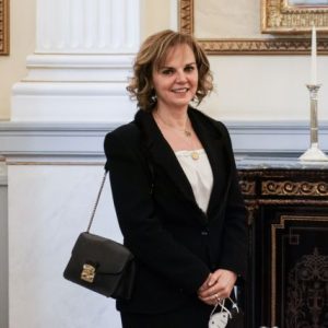 Παπακωνσταντίνου (ΤτΕ): Ανθεκτικές οι ελληνικές τράπεζες στις αναταράξεις – Τι είπε για τις εκλογές
