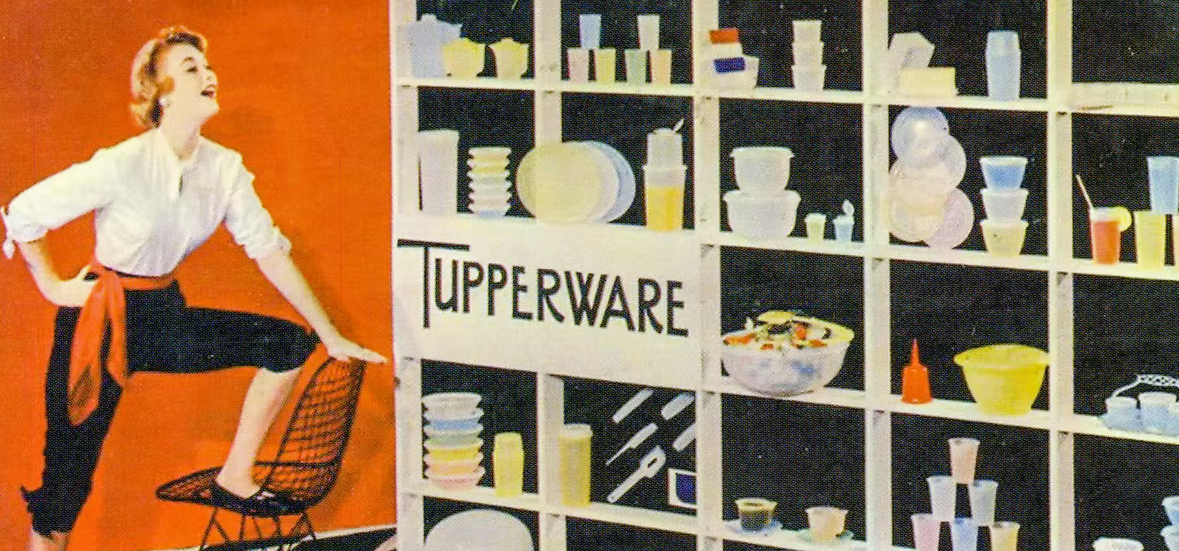 Tupperware: Αντιμέτωπη με χρεοκοπία καθώς η τιμή της μετοχής πέφτει κατακόρυφα