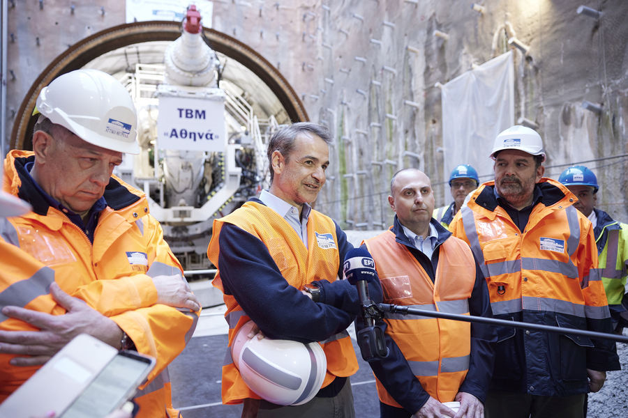 Γραμμή 4: Στα «βαπτίσια» του νέου μετροπόντικα ο Μητσοτάκης – Πότε ολοκληρώνεται η πρώτη φάση του έργου