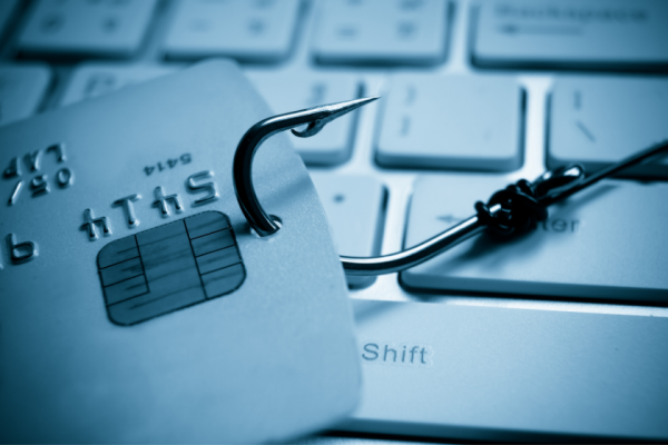 Τραπεζικές απάτες: Από το phishing στο vishing