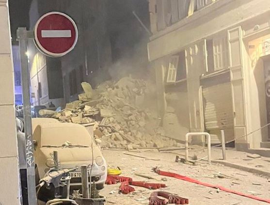 Μασσαλία: Έως και δέκα άνθρωποι κάτω από τα συντρίμμια μετά την κατάρρευση δύο κτιρίων