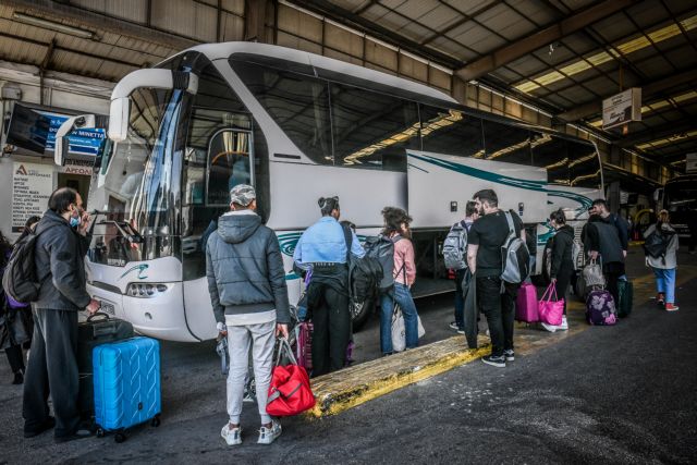 Πάσχα: Μαζική η έξοδος των εκδρομέων