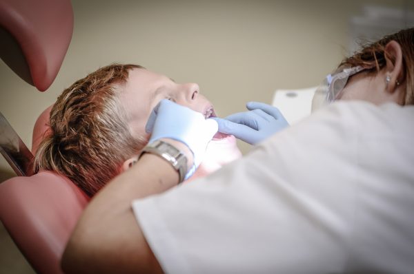 Dentist Pass: Όλα τα βήματα για το κουπόνι επίσκεψης στον οδοντίατρο των παιδιών σας [γραφηματα]