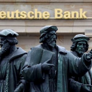 Deutsche Bank: Ανάπτυξη 2,4% φέτος στην Ελλάδα – Οριακά πάνω από τη στασιμότητα η Ευρωζώνη