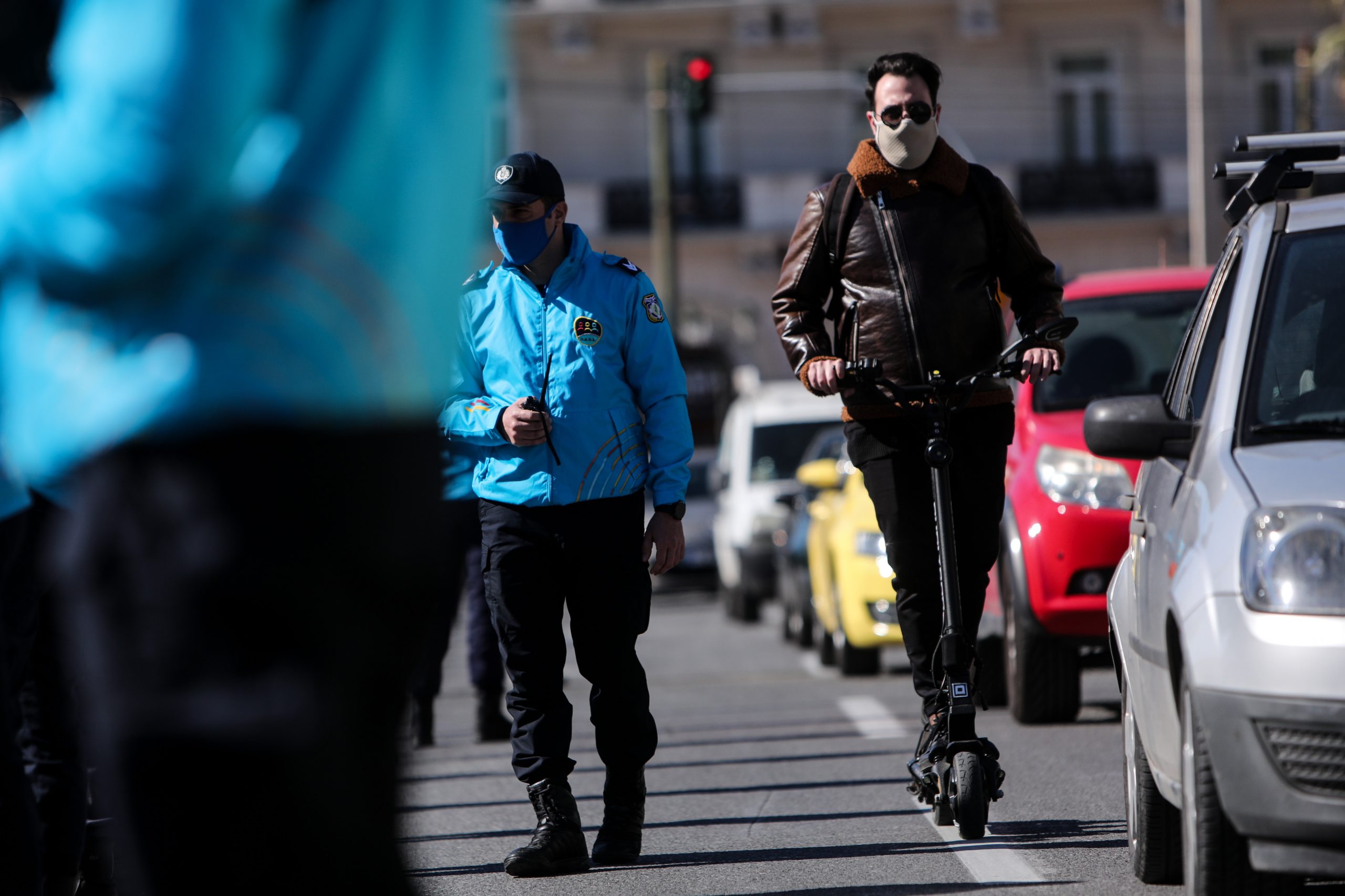 Γαλλία: Αλλάζουν όλα στη χρήση ηλεκτρικών πατινιών