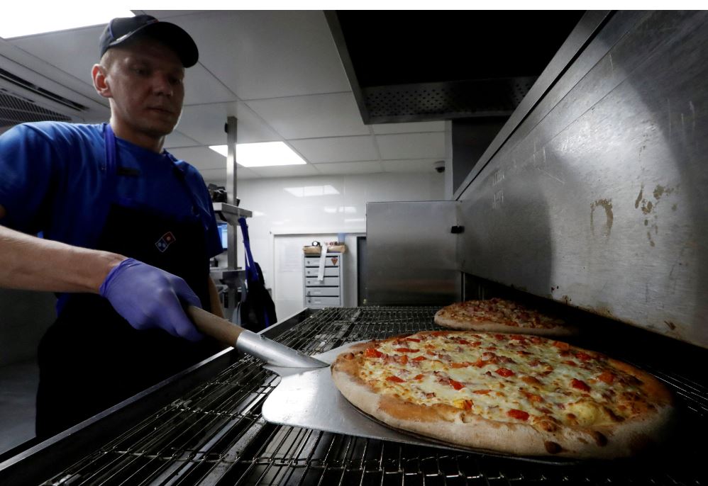 Domino’s Pizza: Κέρδη και πωλήσεις πάνω από τις προσδοκίες στο α΄τρίμηνο