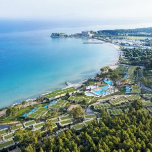 Τουρισμός: Εισβολή funds στα ελληνικά ξενοδοχεία 