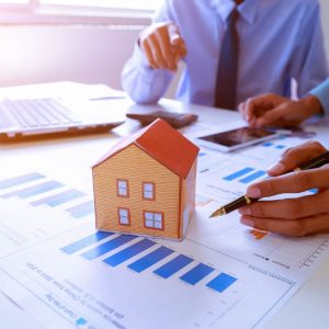 Δάνεια: Στο κυνήγι 40άρηδων και 50άρηδων οι τράπεζες