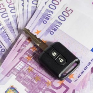 Θεοχάρης για τέλη κυκλοφορίας: Δεν είναι σίγουρο ότι θα δοθεί παράταση για την πληρωμή τους