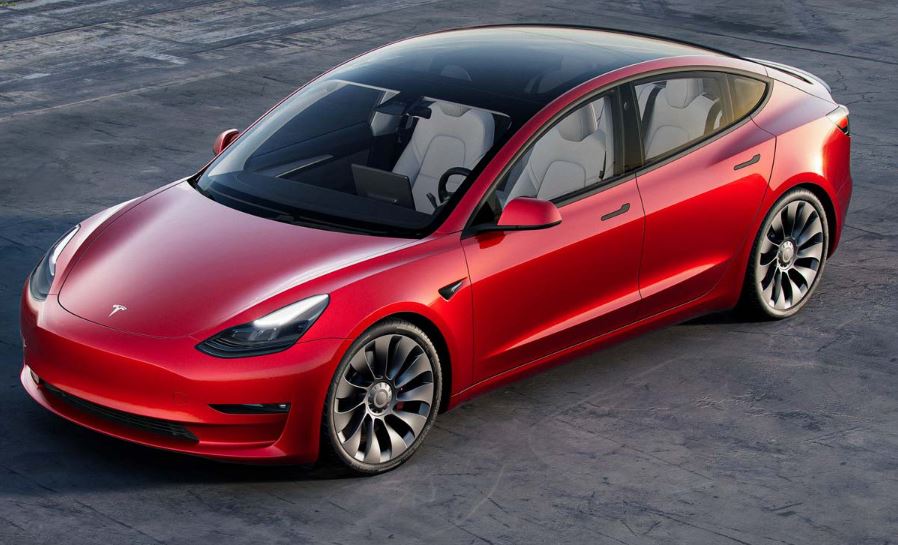 Tesla: Νέα μείωση τιμών στα ηλεκτρικά οχήματα – Ποιο μοντέλο της έπεσε κάτω από 40.000 δολ.
