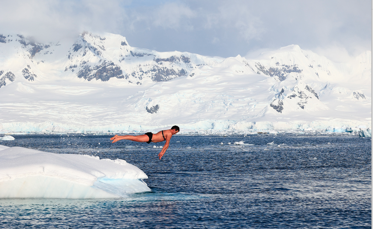 Γιώργος Τσιάνος: Ο Έλληνας γιατρός-αθλητής που κολύμπησε στην Ανταρκτική