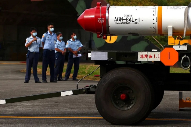 Πόλεμος με την Κίνα: Οι προσομειώσεις δείχνουν ότι οι ΗΠΑ θα ξεμείνουν από πυρομαχικά