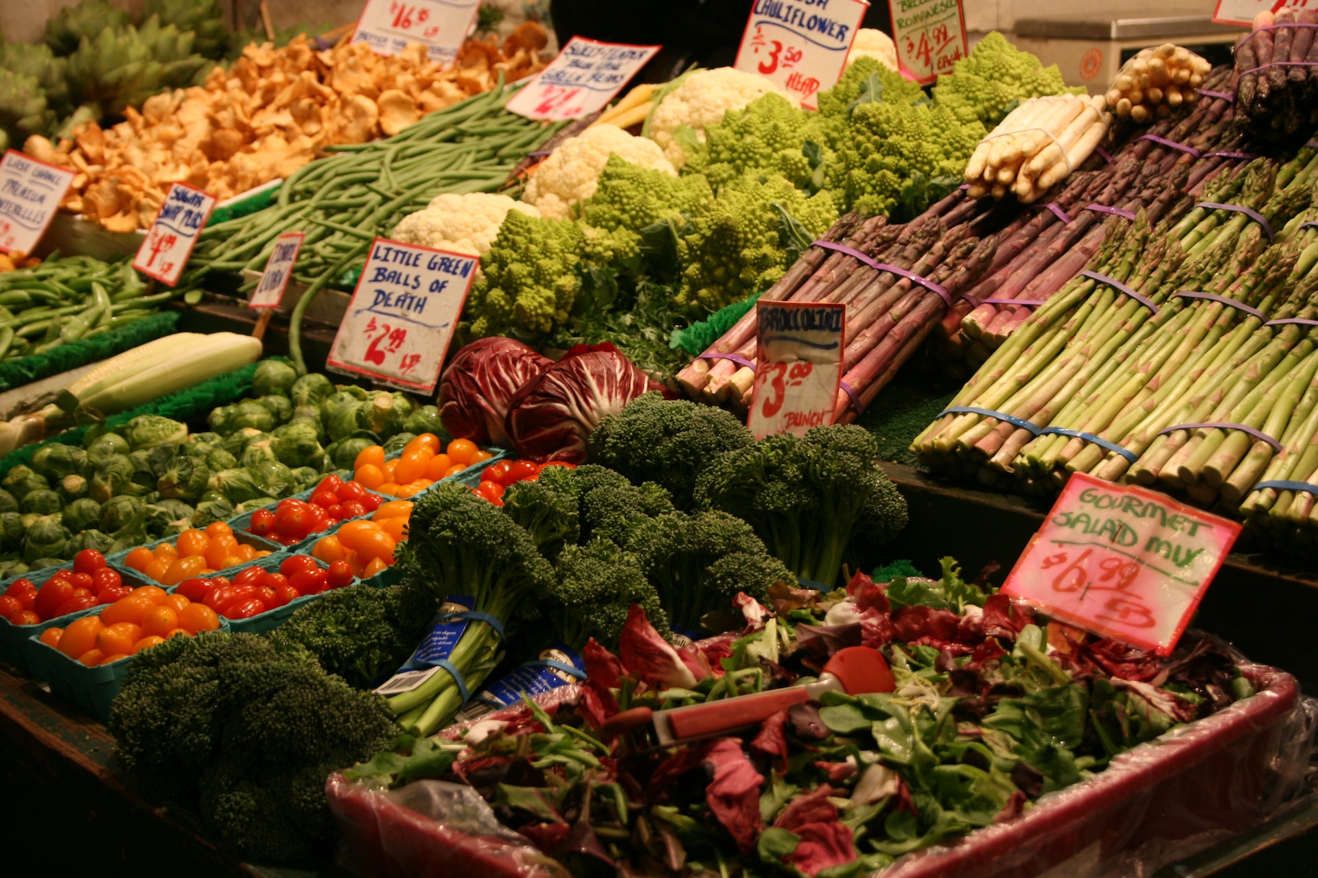 Oxford Economics: Έρχεται πτώση στις τιμές των τροφίμων