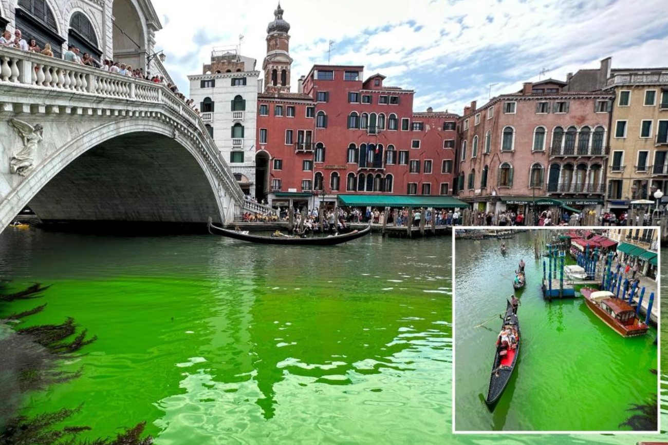 Ιταλία: Γιατί έγιναν πράσινα τα νερά στο Μεγάλο Κανάλι της Βενετίας
