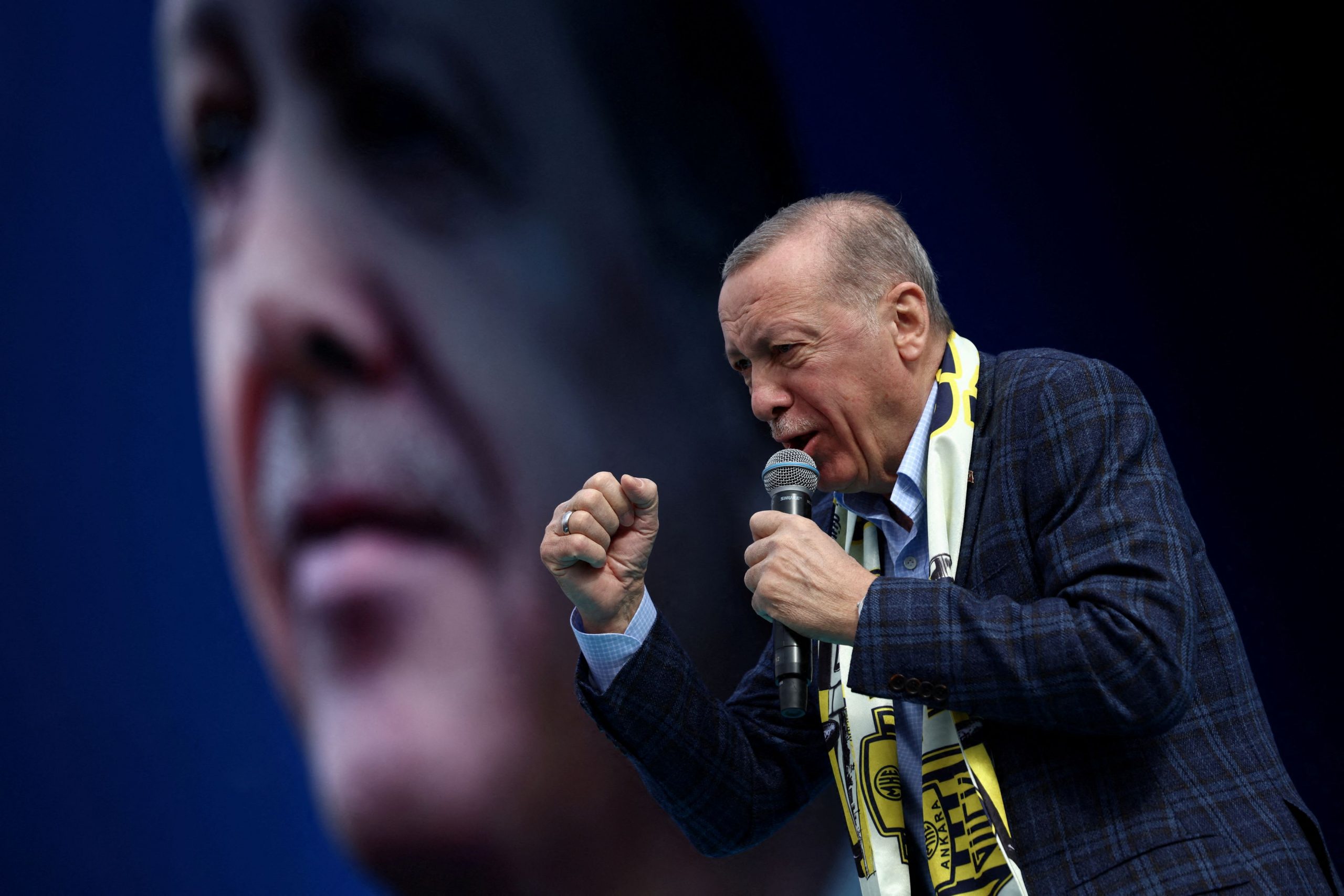 Washington Post κατά Ερντογάν: Κοντοζυγώνει η «έξωση» του «χαρισματικού δικτάτορα»