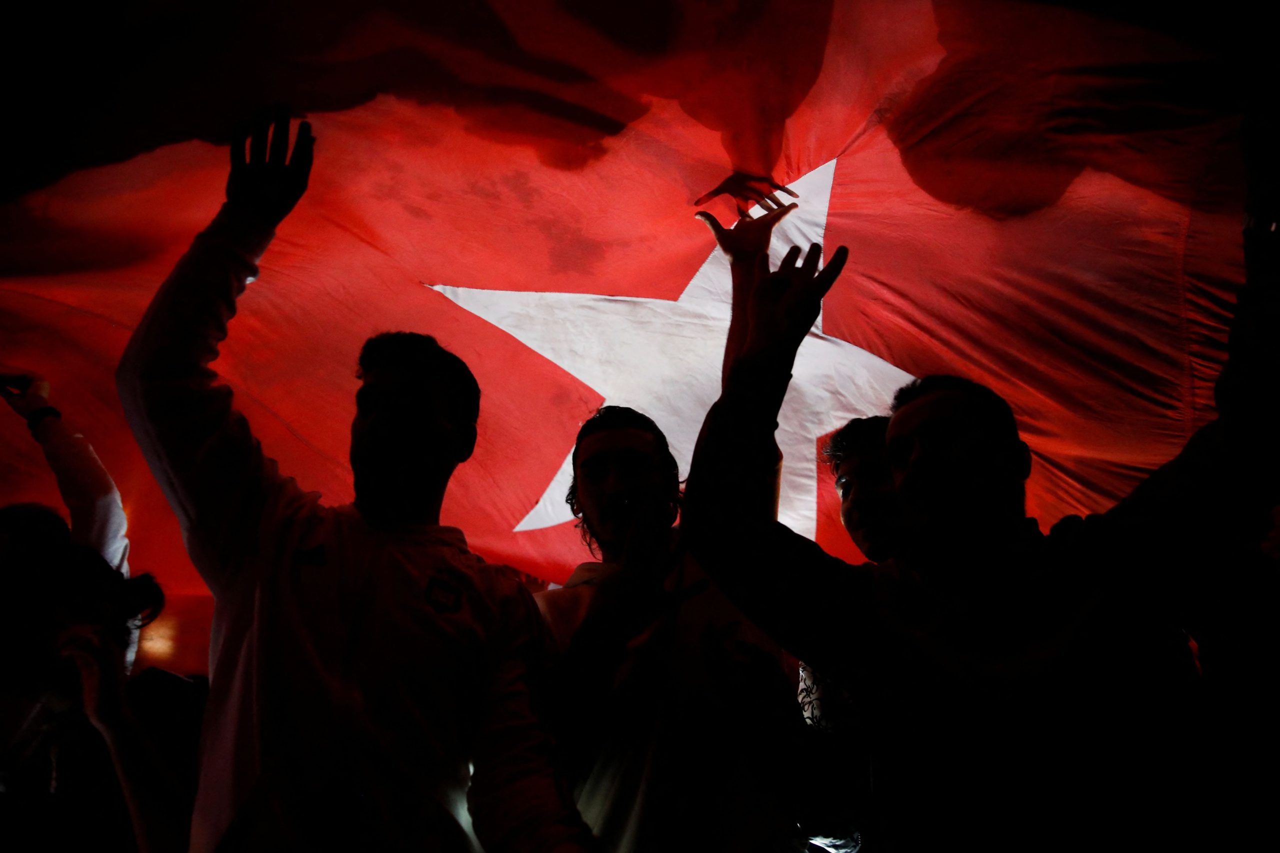 Εκλογές στην Τουρκία: Πανηγυρισμοί οπαδών του Ερντογάν στην Αγία Σοφία