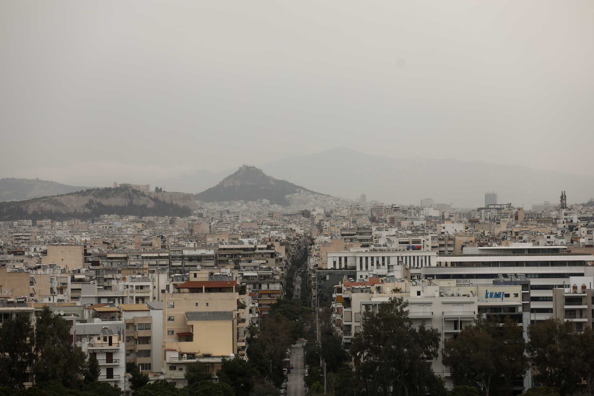 Καιρός: Αίθριος σήμερα με βροχές και αφρικανική σκόνη