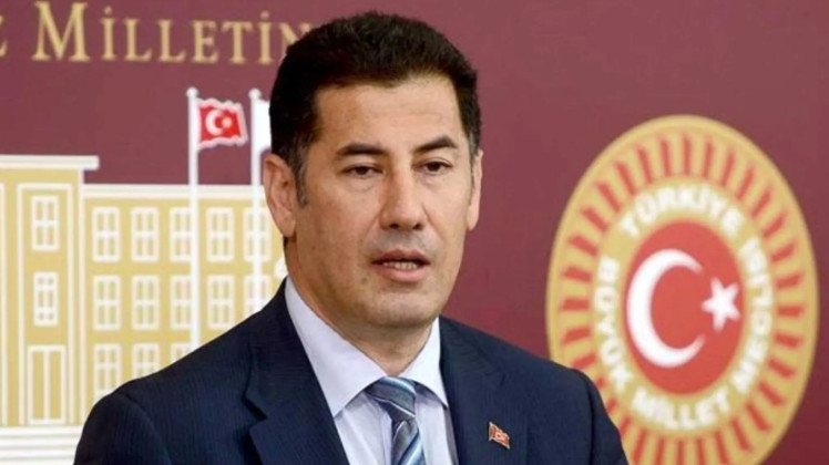Τουρκία: Ακύρωσε την προεκλογική του εκστρατεία και ο Σινάν Ογάν