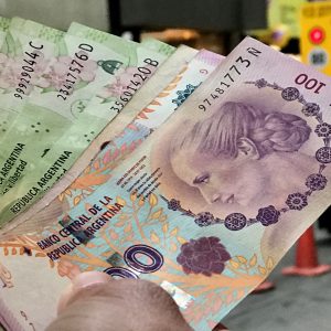 Αργεντινή: Ο πληθωρισμός προβλέπεται να φθάσει το 149% φέτος
