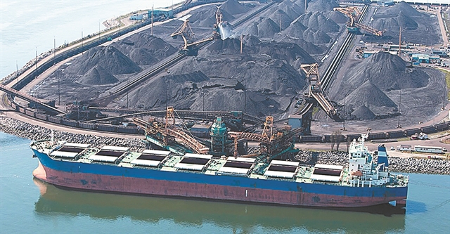 Άνθρακας: Αυξάνονται οι εξαγωγές προς Κίνα και Ινδία