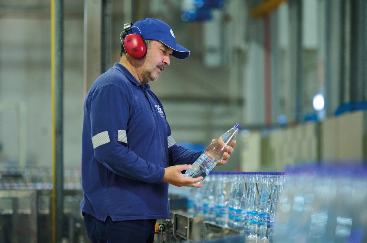 Coca Cola Τρία Έψιλον: Επενδύσεις 17 εκατ. ευρώ στο εργοστάσιο του ΑΥΡΑ στο Αίγιο