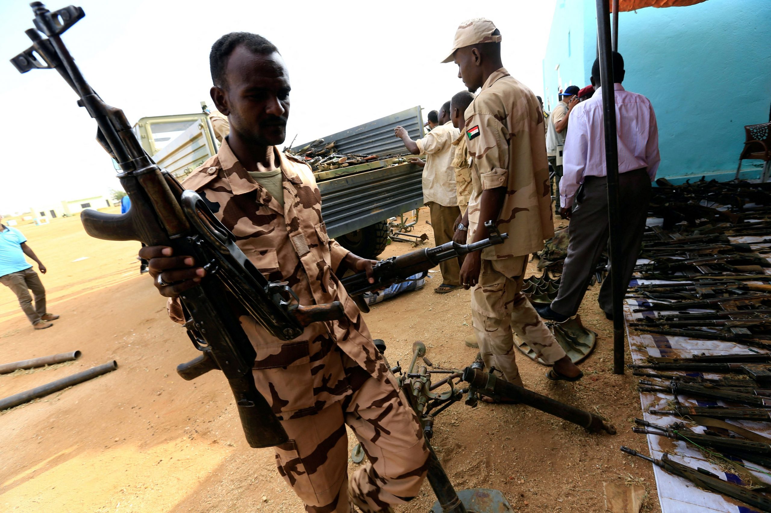 Σουδάν: Σφοδρές μάχες στο Χαρτούμ, νέα παραβίαση εκεχειρίας
