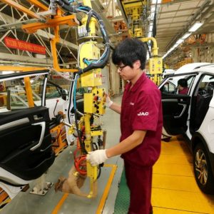 Κίνα: Πώς κατάφερε να γίνει κορυφαία εξαγωγική χώρα και στα αυτοκίνητα
