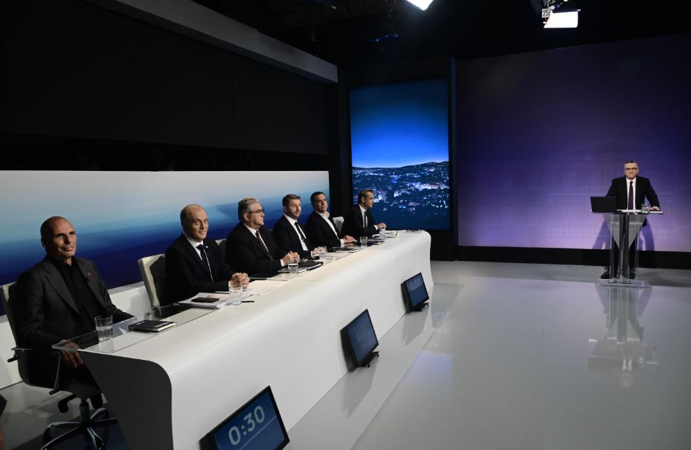 Live: To debate των πολιτικών αρχηγών