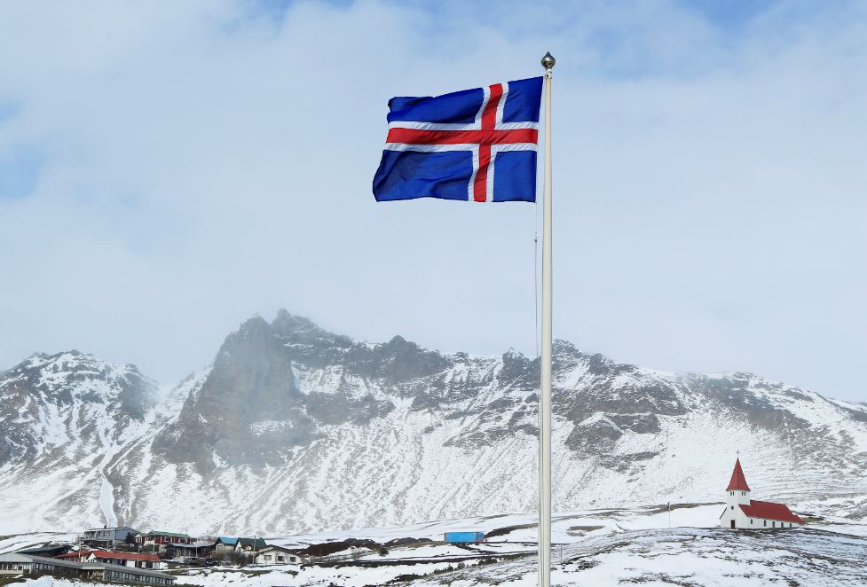 Ισλανδία: Η τουριστική έκρηξη οδηγεί την οικονομία σε ανάπτυξη 4%