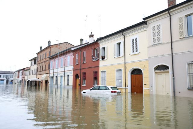 Ίλον Μασκ: Συνεργασία SpaceX-Unipol για τους πλημμυροπαθείς της Ιταλίας