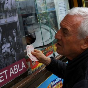 Τουρκία: Νέα βουτιά στα αποθεματικά της κεντρικής τράπεζας