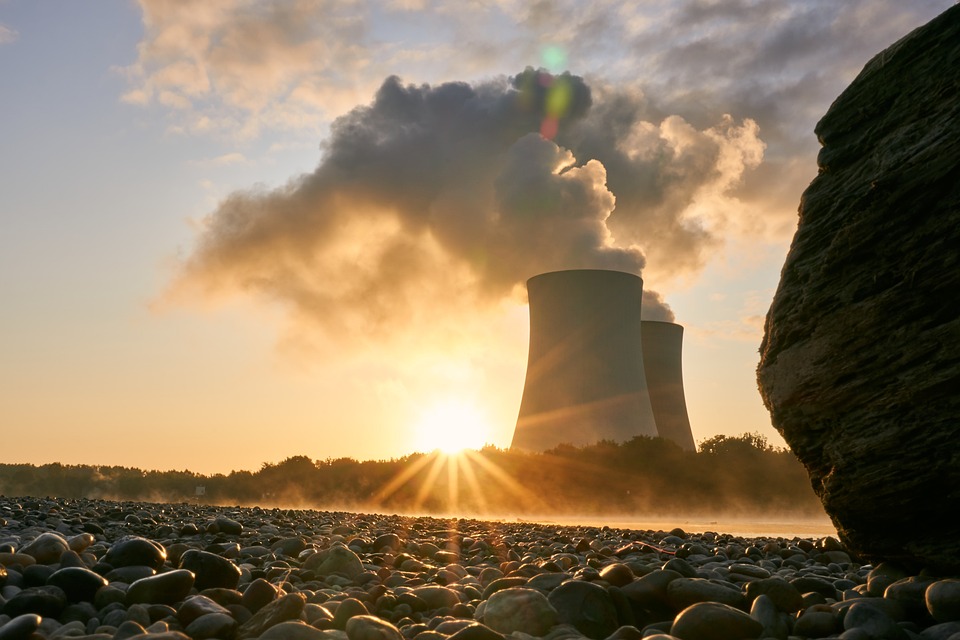 ΗΑΕ: Αναζητούν επενδυτικές ευκαιρίες στην πυρηνική ενέργεια της ΕΕ