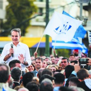 Πώς «βάφτηκαν» γαλάζιες οι «λαϊκές» συνοικίες