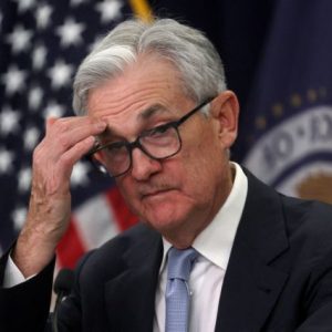 Fed: Νέος νομικός πονοκέφαλος για τον Πάουελ