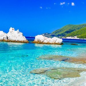 Σκόπελος: Το νησί της Ευρώπης που διατηρεί ακόμη την ταυτότητα του