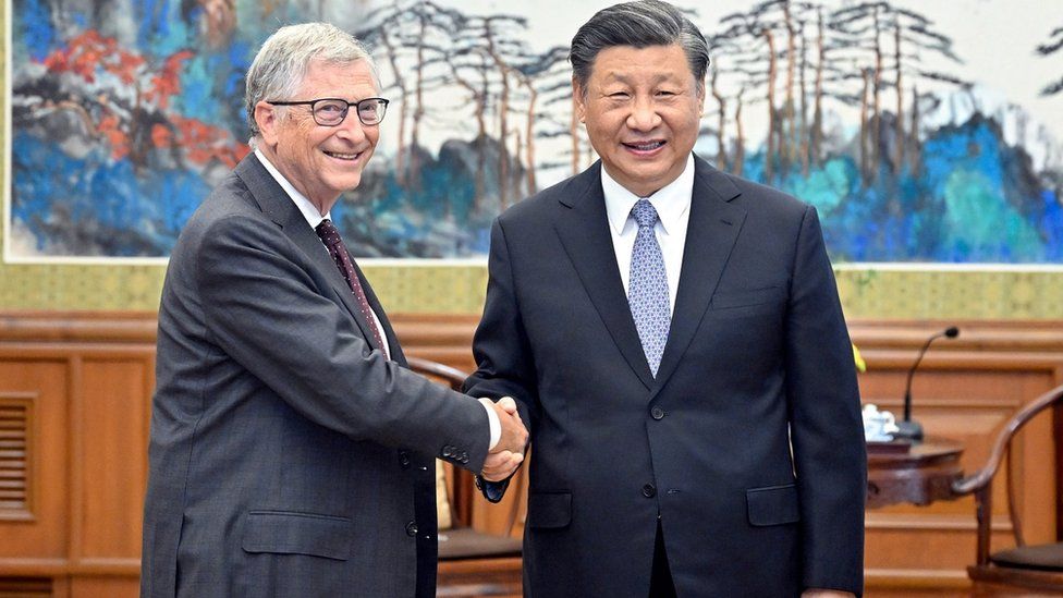 Κίνα: Συνάντηση Μπιλ Γκέιτς – Σι Τζινπίνγκ, επανέναρξη του διαλόγου με τις ΗΠΑ