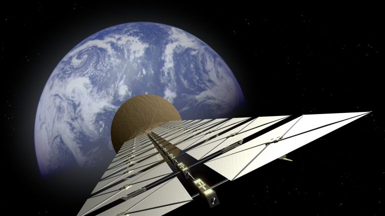 Φωτοβολταϊκά στο Διάστημα: Δορυφόρος μετέδωσε για πρώτη φορά ενέργεια στη Γη 2-30-768x432