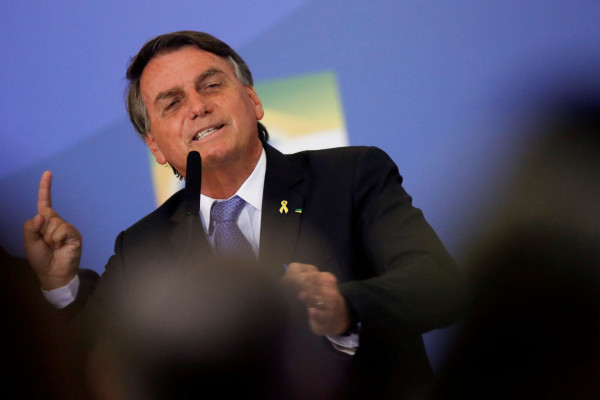 Βραζιλία: Στέρηση των πολιτικών δικαιωμάτων του Μπολσονάρου – Τι αποφάσισε το δικαστήριο