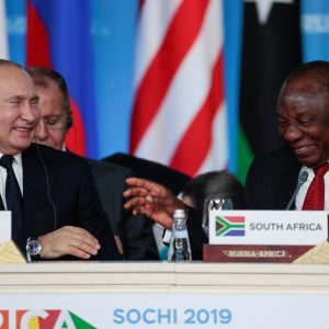Βλαντίμιρ Πούτιν: Η Νότια Αφρική εξετάζει διάφορες επιλογές σχετικά με το ένταλμα σύλλληψης του ΔΠΔ σε βάρος του