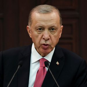 Ταγίπ Ερντογάν: Πολλές εκπλήξεις επεφύλασσε το νέο υπουργικό συμβούλιο
