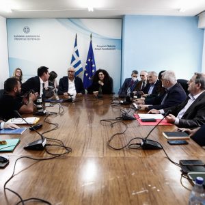 Εκλογές 2023: Συνεδριάζει σήμερα η Διακομματική για το debate