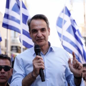 Μητσοτάκης: Επισκέπτεται την Β. Εύβοια – Τετ α τετ (και) με τον Πνευματικό μετά τη θύελλα – Ποιος είναι ο γαλάζιος υποψήφιος